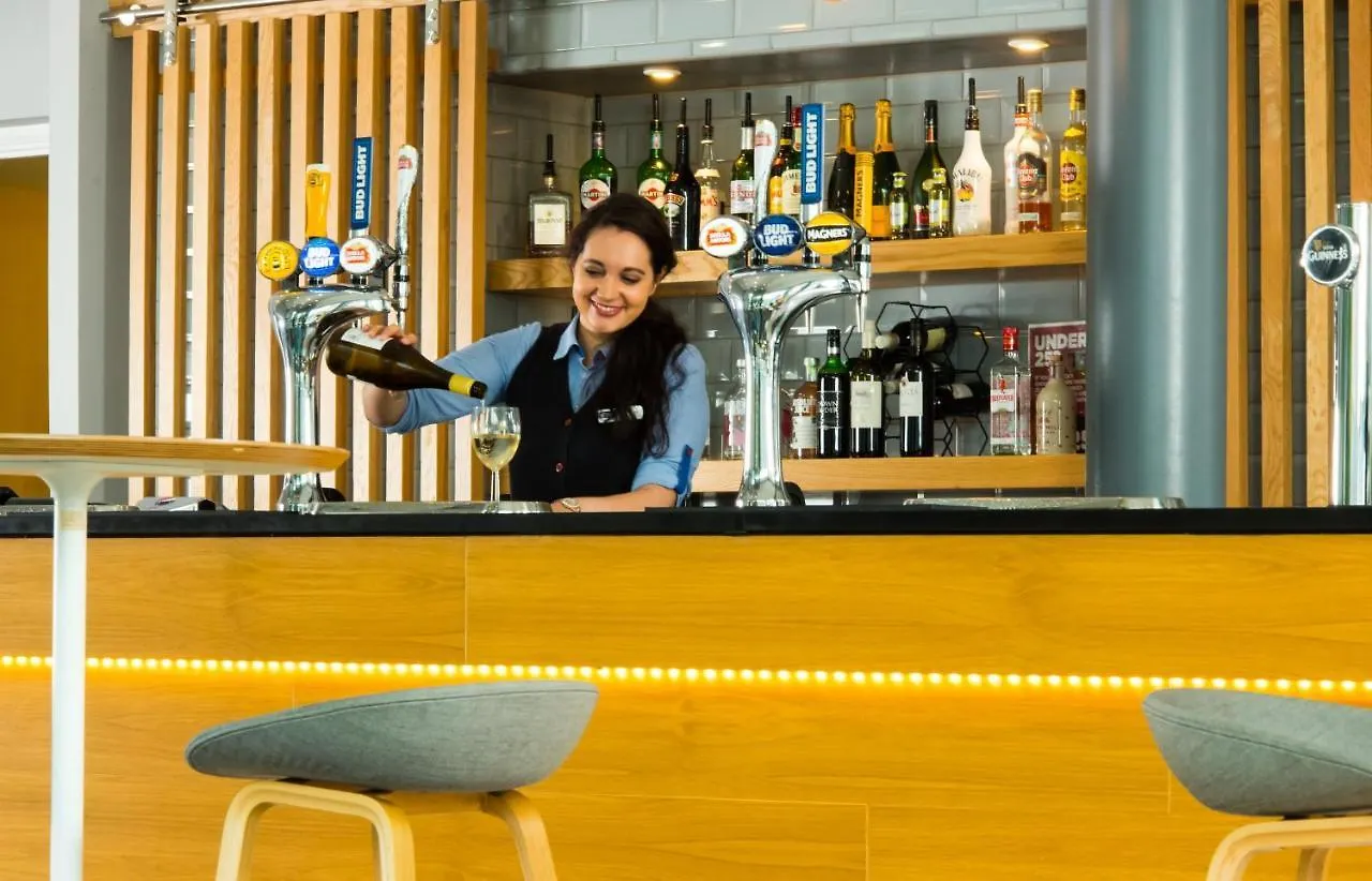 *** Hotel Holiday Inn Express Leeds City Centre - Armouries By Ihg United Kingdom
