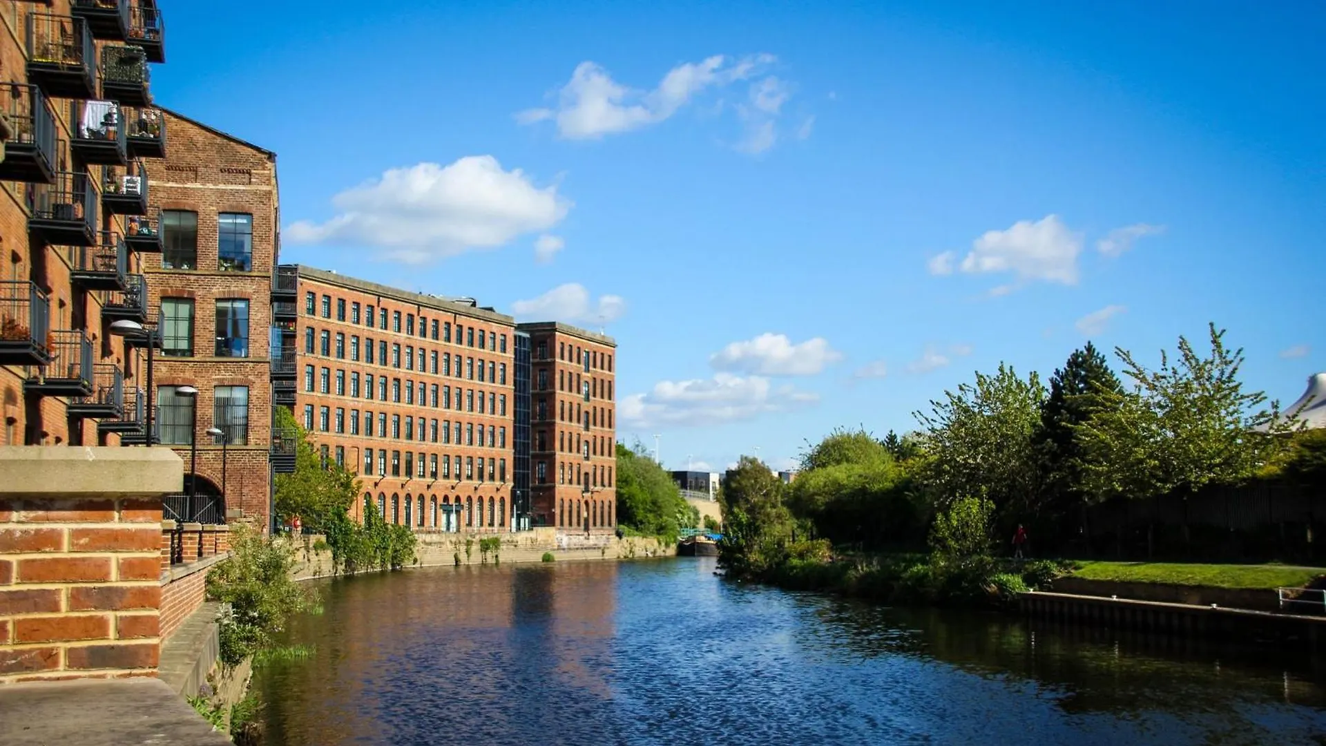 *** Hotel Holiday Inn Express Leeds City Centre - Armouries By Ihg United Kingdom